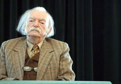 101 lat temu urodził się Edmund Niziurski. Jego książki wychowały kilka pokoleń