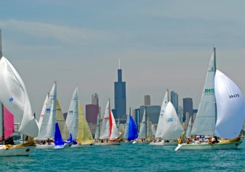 Żeglarze wypływają z Chicago. Ruszają regaty na Mackinac Island