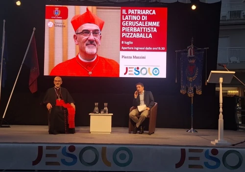 Kard. Pizzaballa: nie wolno pogodzić się z wojną