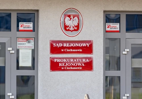 Co wydarzyło się na ul. Niechodzkiej? Prokuratura o przyczynie śmierci mieszkańca Ciechanowa