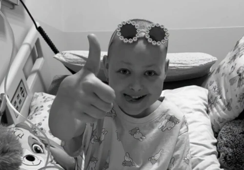 Zmarła Maja Gadowska, podopieczna fundacji Cancer Fighters. Poruszyła miliony wraz z Łatwogangiem