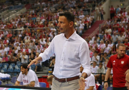 Igor Milicić wciąż trenerem koszykarskiej reprezentacji Polski