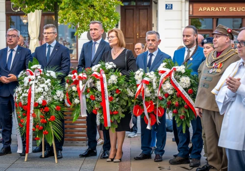 W Rzeszowie uczczono Narodowy Dzień Pamięci Ofiar Ludobójstwa na obywatelach II Rzeczypospolitej Polskiej