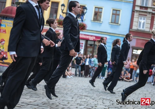 Od królów do „Go!”. Pierwszy dzień XXVIII Festiwalu Teatru Otwartego w Świdnicy za nami