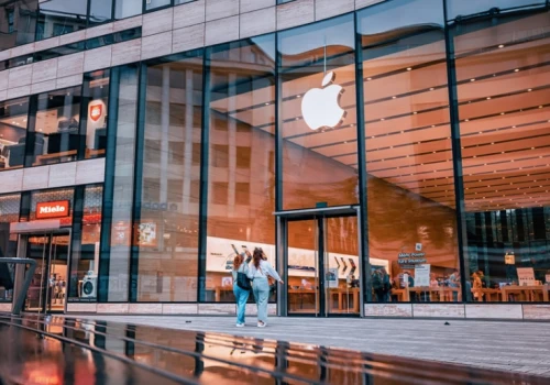Apple oskarża OpenAI o kradzież poufnych informacji