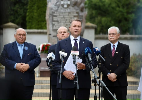 UPA albo UE. PiS składa projekt uchwały ws. akcesji Ukrainy!