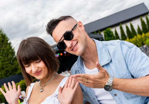 Kuba Urbański pokazał niepublikowane kadry. Ten backstage podbija internet