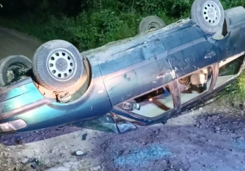 Nastolatek za kierownicą, cztery osoby na dachu. Skończyło się tragedią