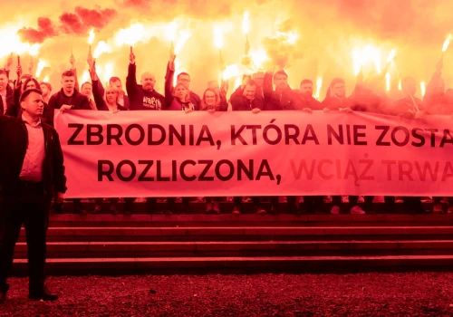 Sławomir Mentzen w Domostawie oddał hołd ofiarom ukraińskiego ludobójstwa