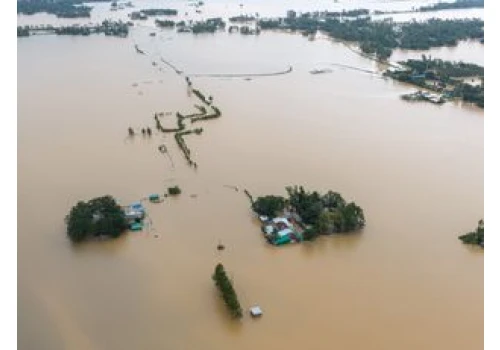 Co najmniej 44 ofiary monsunowych powodzi. Tragedia w Bangladeszu