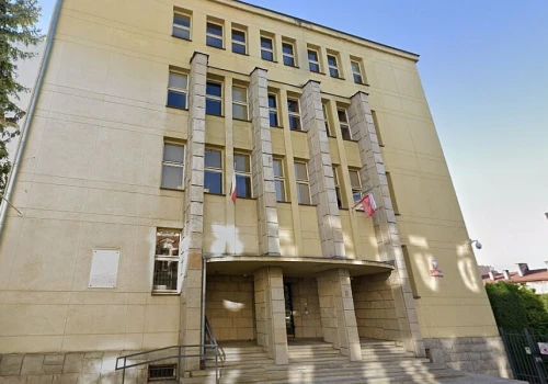 Sąd Okręgowy ogłosił nabór. Do zdobycia pensja do 10 tys. zł brutto – dwa stanowiska