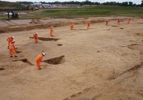 Energetyczna technologia przyszłości spotkała się tam z prehistorią. To monument starszy od większości znanych nauce