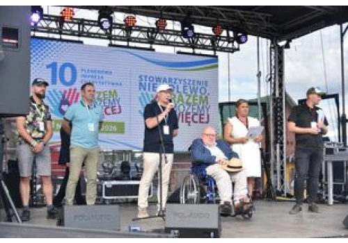 Rekordowa jubileuszowa edycja w Niegolewie! Tysiące uczestników, koncerty gwiazd i wielkie serca. 