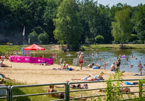 Serwis kąpieliskowy 2026. Sprawdź szybko, czy w wybranym miejscu można wchodzić do wody