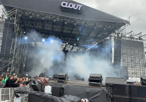 Clout Festival nie dał spać Warszawie? Mieszkańcy mieli zasypać miasto skargami