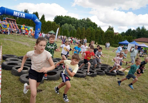 Najmłodsi zmierzyli się z torem przeszkód podczas 2. Biegu Spryciarza
