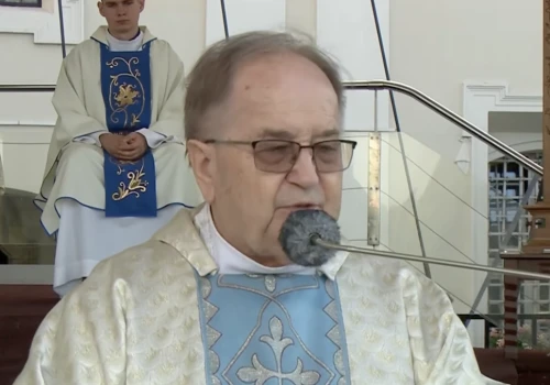 Rydzyk ciska gromy w Częstochowie. Szok, TAK mówił o posłach! „Żuliki w krawatach”
