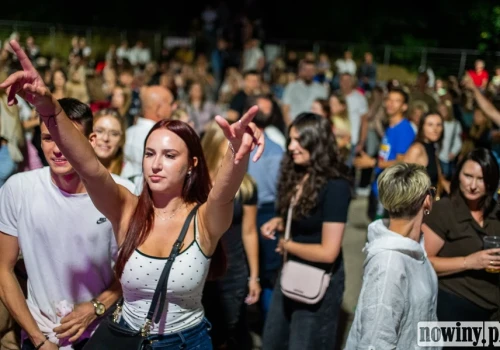 Karaiby na niby. Gorąca dyskoteka pod chmurką w Rydułtowach