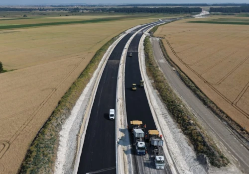 1,1 mld euro na drogi S17 i S74. Europejskie środki przyspieszą kluczowe inwestycje