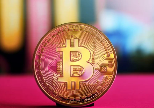 Kurs bitcoina rośnie. Polacy mają problem z inwestowaniem w kryptowaluty przez polityków