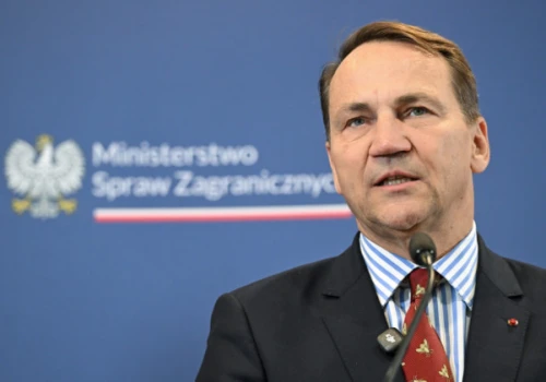 Sikorski: Putin nie ma środków, ale... Wiemy, że coś przygotowują