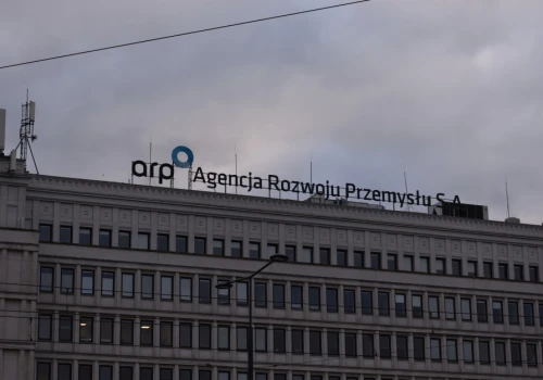 ARP idzie z grubymi milionami na finansowanie projektu w Zębcu. Umowa inwestycyjna podpisana