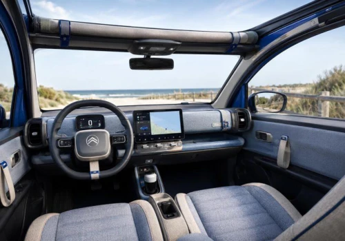 Nowy Citroën 2CV, Dacia Striker i następca Alpine A110. Francuzi szykują wielki pokaz w Paryżu