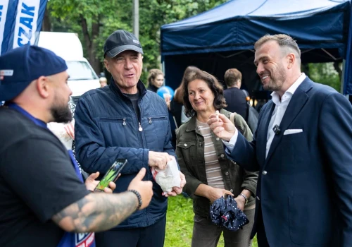 Bartosz Bocheńczak nie zwalnia tempa. Dziś piknik w Nowej Hucie