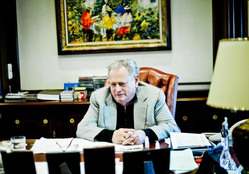 Aleksander Gudzowaty – człowiek, który zbudował fortunę, bo potrafił przyjaźnić się z Rosjanami. „Wynajął 40 modelek, by poznać szefa Gazpromu”
