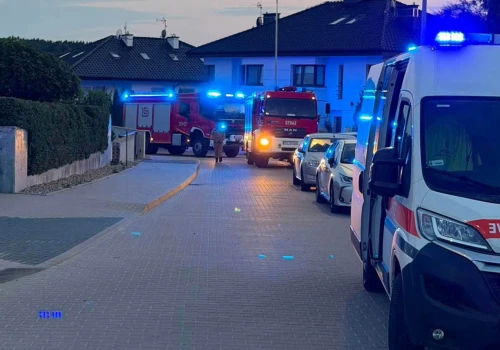 Niespokojna noc w Bezrzeczu. Wybuch w studzience, ewakuacja mieszkańców, odcięty gaz i prąd