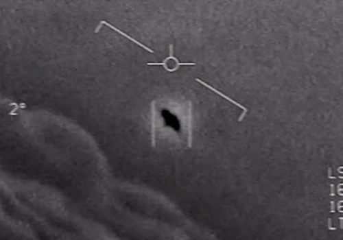 Pentagon ujawnia kolejne dokumenty o UFO. Tymczasem Chiny pokazują nowe zdjęcie tajemniczej asteroidy