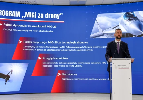 Czas na polski „Spinacz”? Oto lekcja z porażki pomysłu „MiGi za drony”?