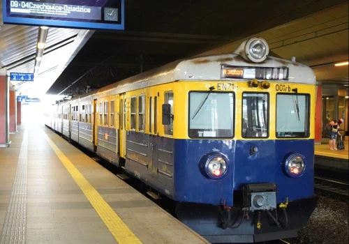 POLREGIO. EN71-001 wraca na szlak. Z GSM-R