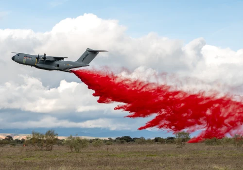 Francuskie A400 Atlas w roli samolotów gaśniczych