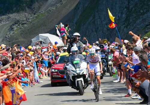 Tadej Pogačar o upałach na Tour de France: „Zmieniłbym cały kolarski kalendarz”
