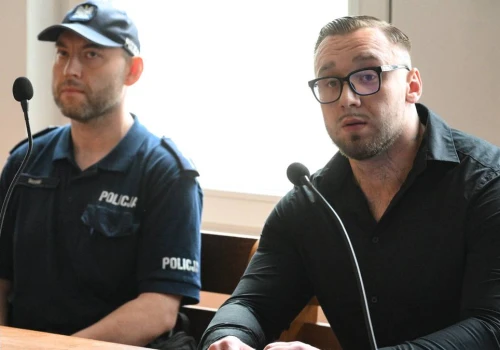 Łukasz Żak przeprosił przed sądem. 