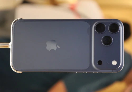 Apple udostępnia publiczną betę iOS 27 z nowym Siri AI i wsparciem dla Claude
