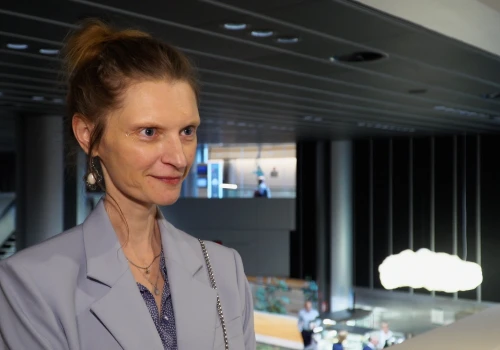 Agata Buzek: Nie interesuję się polityką dla polityki. Walki między lewicą i prawicą są dla mnie nieistotne, liczą się ich konsekwencje dla społeczeństwa