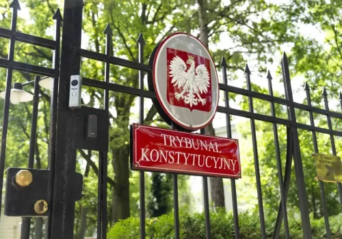 Uzurpatorzy chcą wymusić udział w pracach TK. Sparaliżują Zgromadzenie Ogólne?