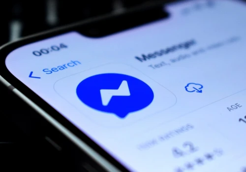 Jak odzyskać usunięte wiadomości z Messengera? Prosta instrukcja