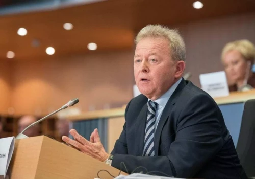 ARiMR ma być wsparciem dla rolnika. Wojciechowski chce zmiany ustawy