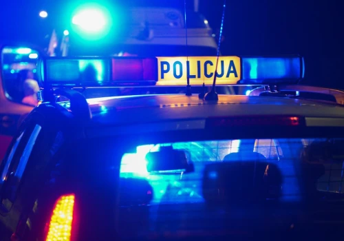 Czołowe zderzenie pod Szczytnem. Nie żyje nastoletni kierowca