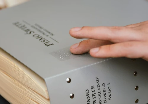 Świadkowie Jehowy ogłosili wydanie kompletnej Biblii w polskim brajlu