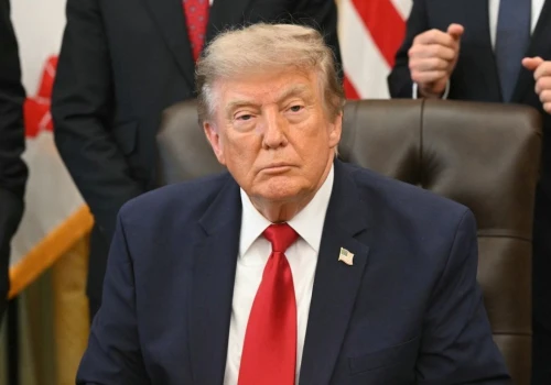 Trump chce wypełnić wolę zmarłego sojusznika. 