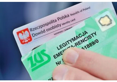 ZUS wprowadza nowy wzór legitymacji emeryta-rencisty. Zmiany też w mObywatelu