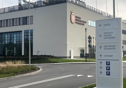 Agresywny pacjent na SOR w Szpitalu Uniwersyteckim. Interweniowała policja