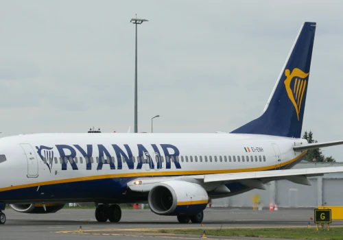 Ryanair ogłosił cztery nowe kierunki z Poznania. Kusi turystów