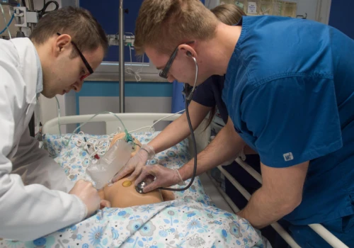 Tysiące chętnych na studia lekarskie w Szczecinie i Łodzi. Tyle punktów gwarantowało indeks