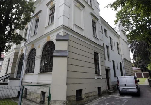 Mężczyzna, który zwyzywał Ukrainki usłyszał zarzuty i złożył obszerne wyjaśnienia
