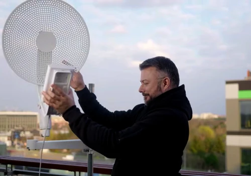 Orange wyprzedza konkurencję. Zewnętrzny modem 5G, jakiego nie ma żaden inny operator